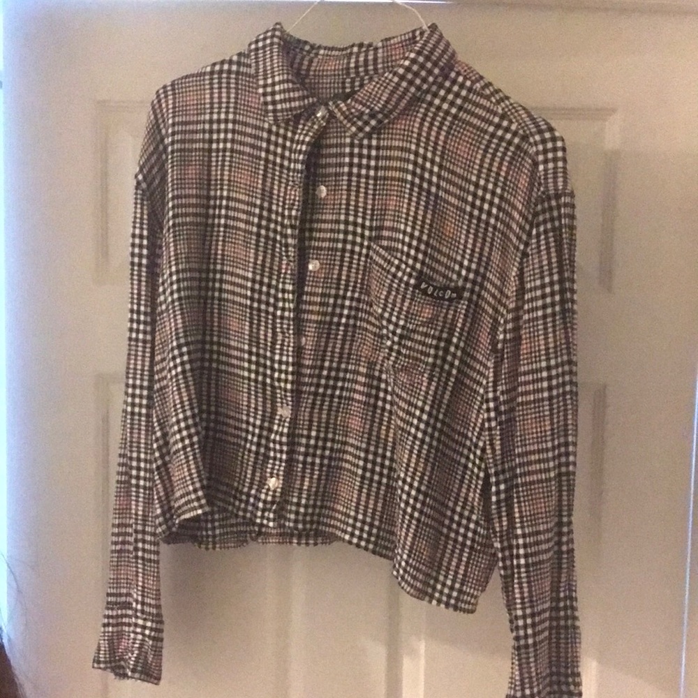 Volcom cropped flannel